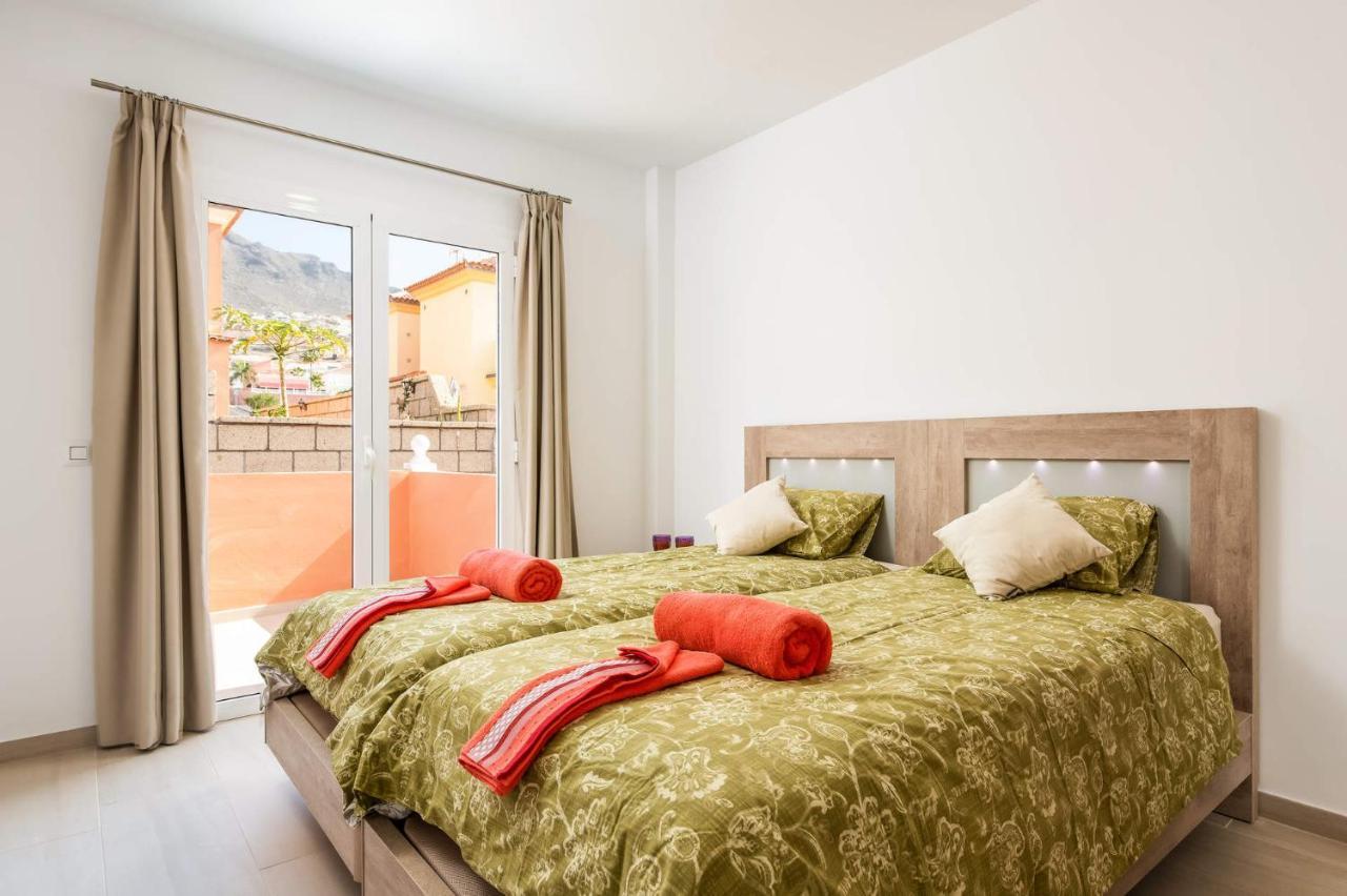 Villa Isotta By Villa Plus Costa Adeje  Ngoại thất bức ảnh